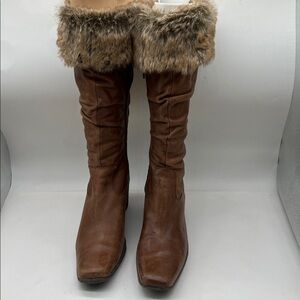 Style and co wedge leather and Faux fur boots size 8.5